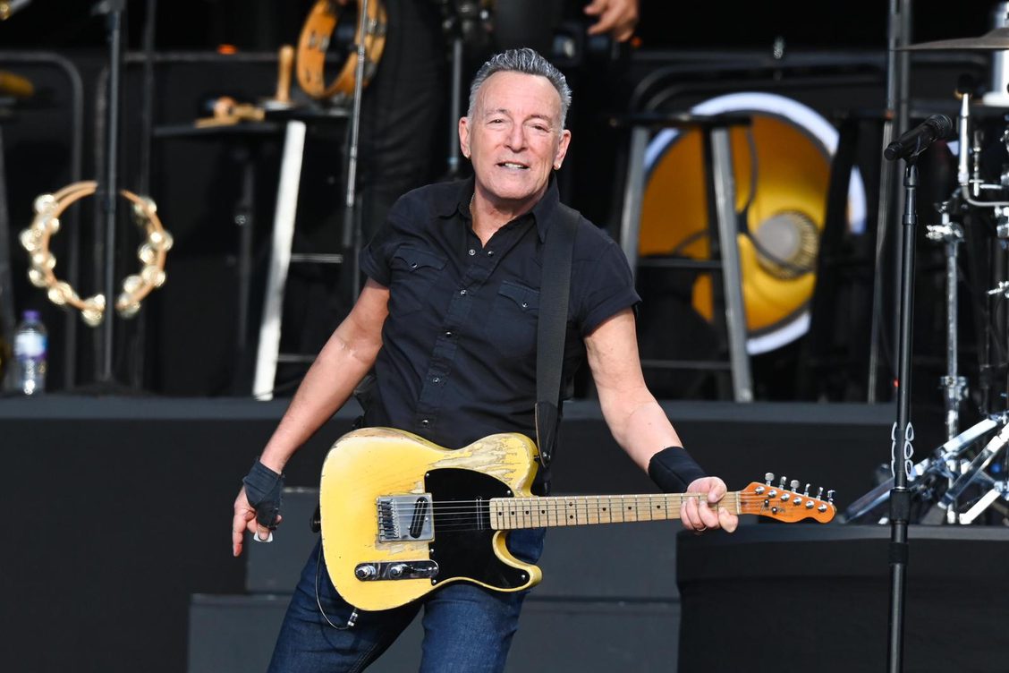 DAY 6 AT BST HYDE PARK: BRUCE SPRINGSTEEN & THE E STREET BAND DELIVER A ...